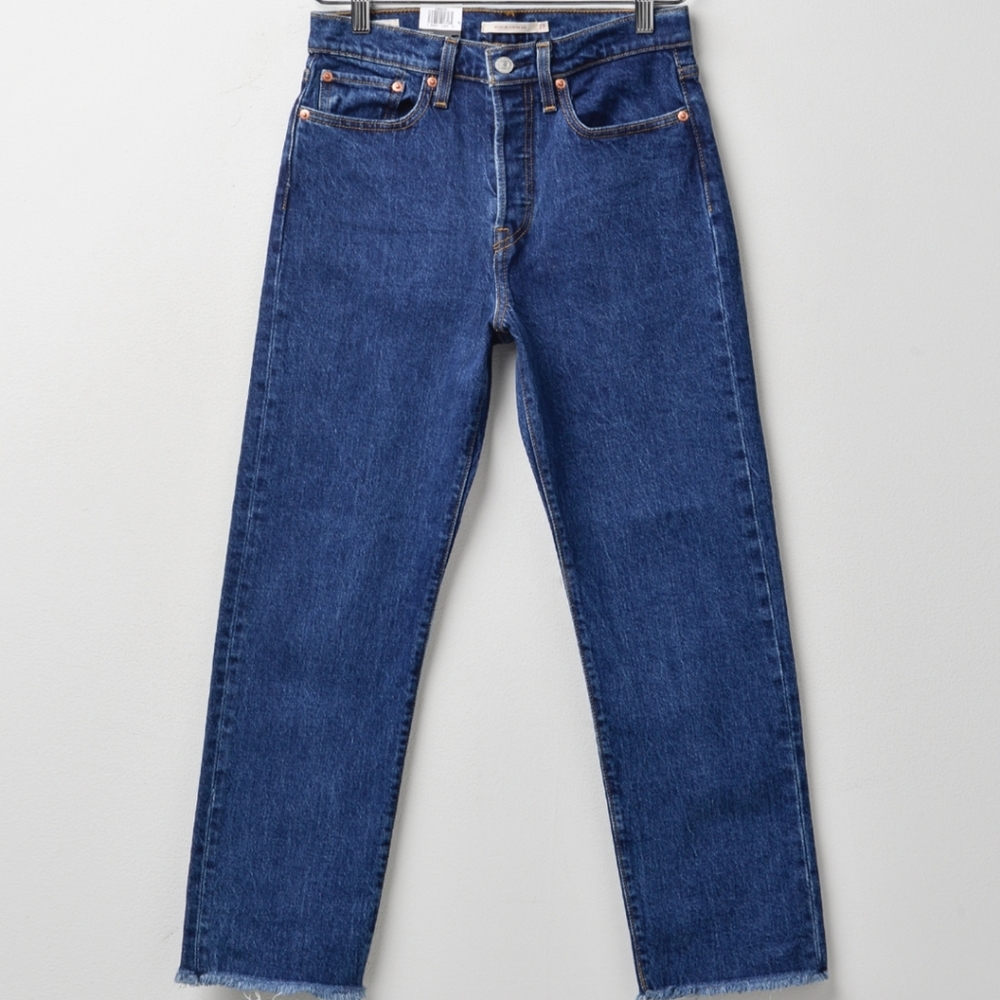 Levi's Premium Wedgie Straight High Rise Jeans - Picture 6 of 7